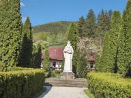 Horské zastavení u pravoslavného kláštera (Rumunsko 12.5.2005)
